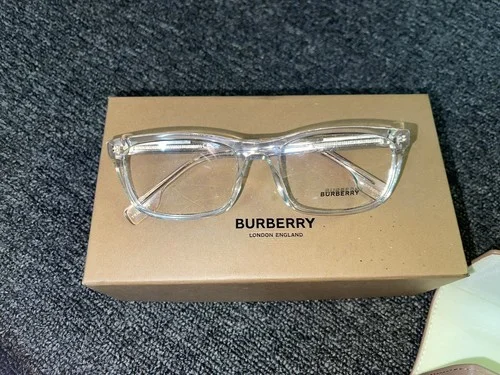 BURBERRY Men