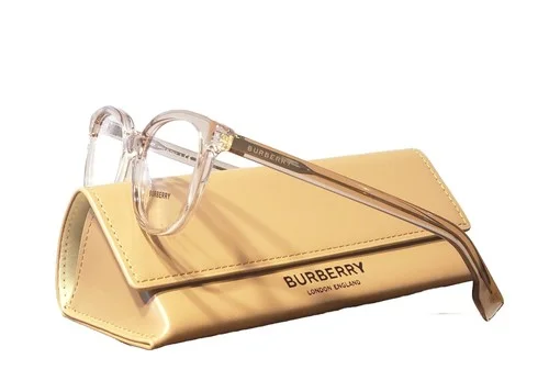 BURBERRY Women 4